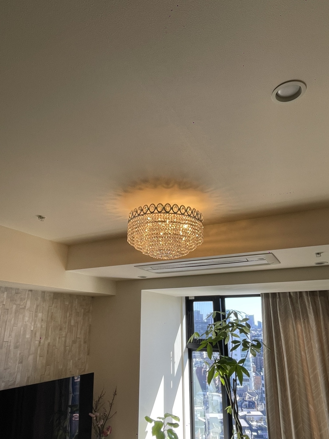 河原郁子NYシャンデリア東京が実際にカスタムアレンジして納品したROYALシャンデリアの画像